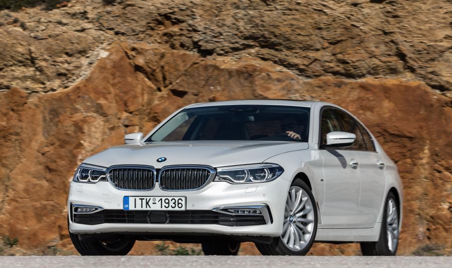  BMW 520d Sedan Luxury Line 2017 года  (WW) (фото 22 из 42)